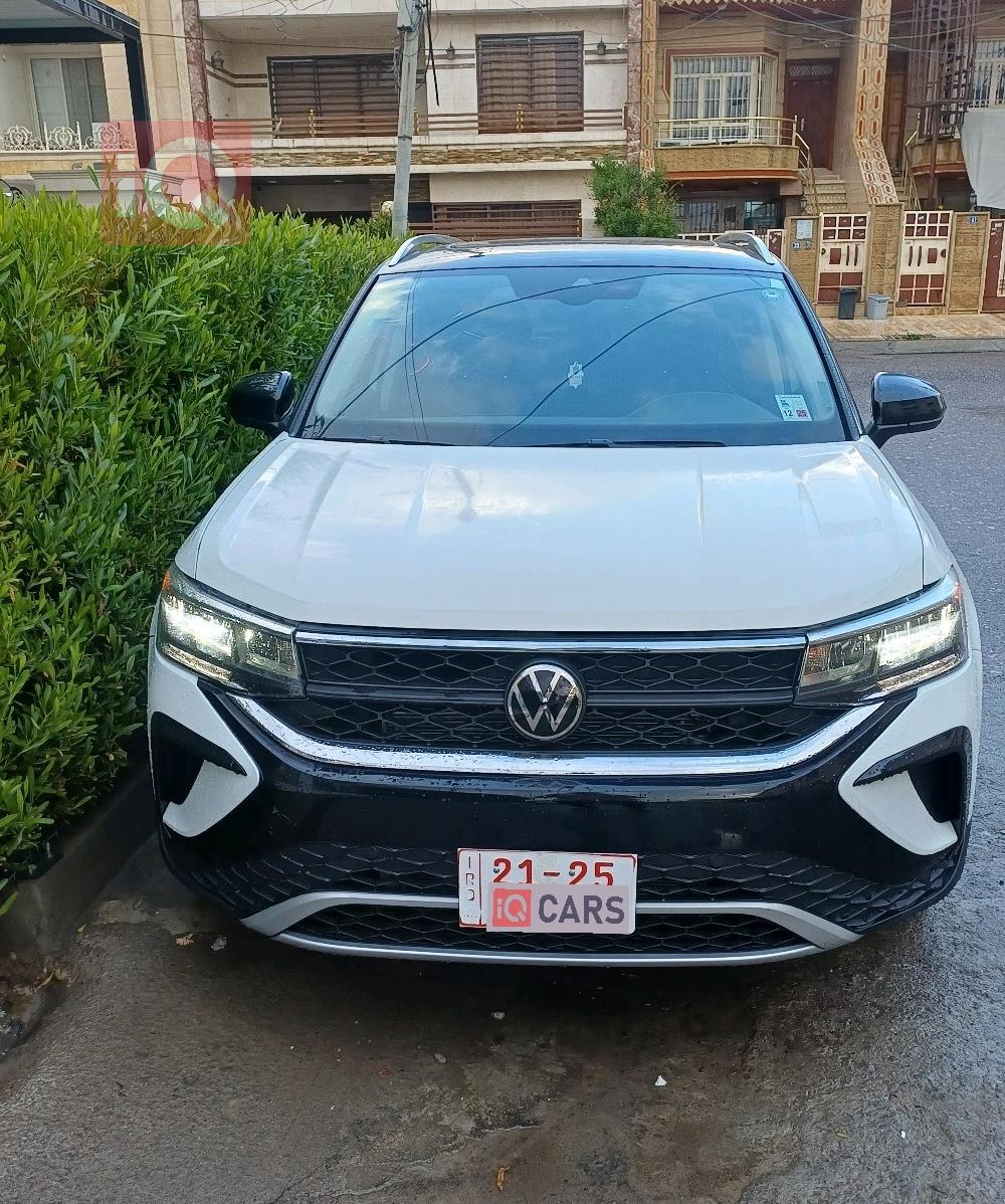 فولكسفاغن تاوس